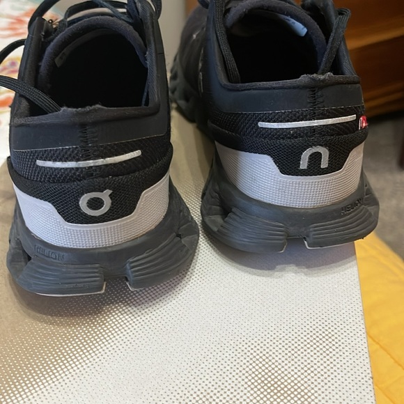 On Cloud X 3 Sneaker Black womens 8 - Picture 5 of 10